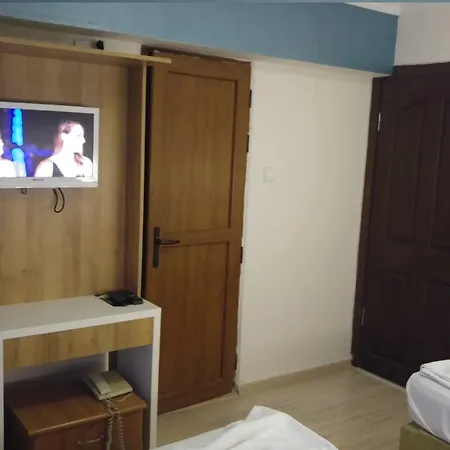 Hotel Grand Ece