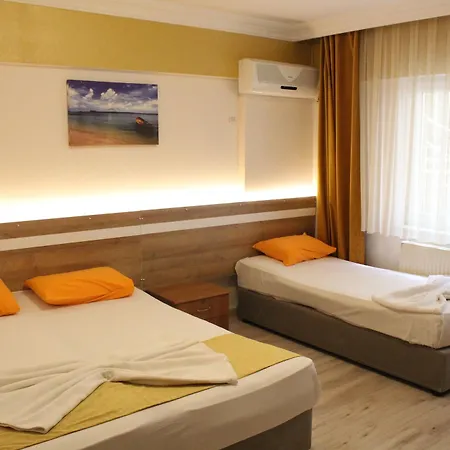 Grand Ece Hotel 3*