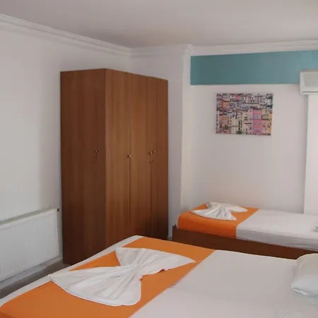 Hotel Grand Ece